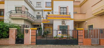 Casa o chalet independiente en venta en Cruz Roja - Capuchinos