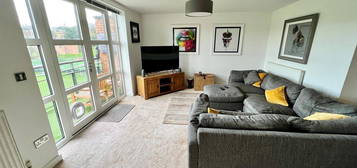 2 bed flat to rent