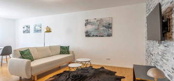 EXQUIS 2BR Design Apartment LOUIS I Parking I Balcony I Mercedes-Benz I Family-friendly