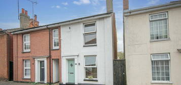 2 bed semi-detached house for sale