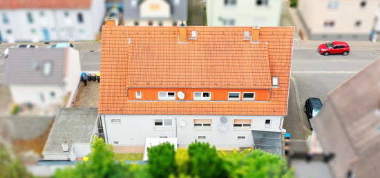 Modernisiertes 4-Familienhaus, ideal für Kapitalanleger!