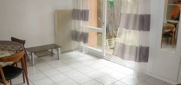 Location appartement 1 pièce 28 m²