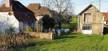 Maison de charme avec grange et garage à rénover