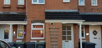 2 bedroom terraced house