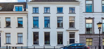 Plompetorengracht 11 D