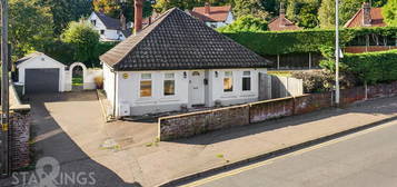 3 bedroom detached bungalow for sale