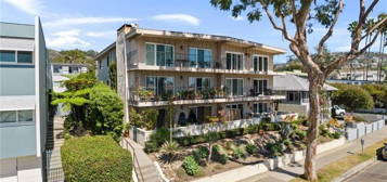 280 Cliff Dr #1, Laguna Beach, CA 92651