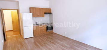 Pronájem bytu 1+kk 24 m², Bulharská, Praha