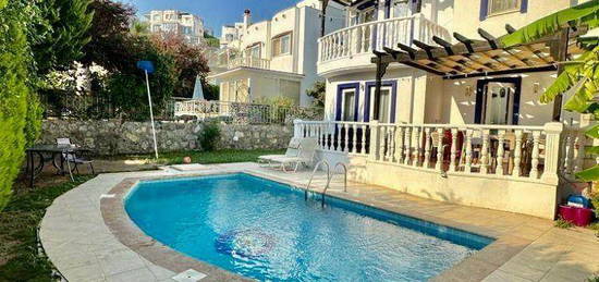 Bodrum Yalkavak 2+1 Mstakil Havuzlu Yllk Kiralk Villa