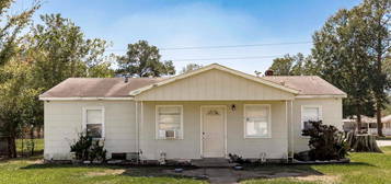 6814 Spring Dr, Baton Rouge, LA 70812