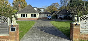 7 bedroom detached house for sale