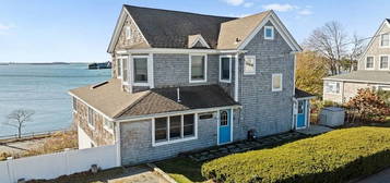 881 Nantasket Ave, Hull, MA 02045