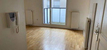 Appartement studio à VITRY SUR SEINE