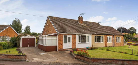 3 bedroom semi-detached bungalow for sale