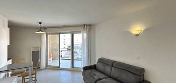 Location appartement 1 pièce 27 m²