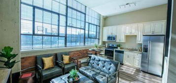 Lofts 34 List, Nashua, NH 03064