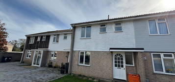 Property to rent in Vickers Close, Bournemouth BH8