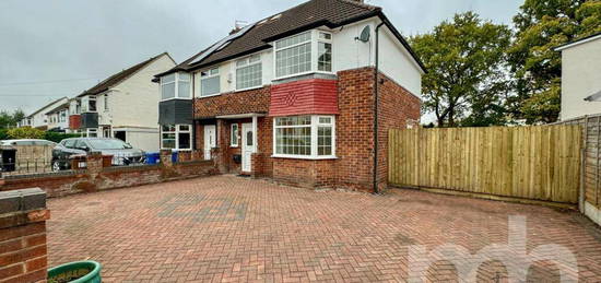 3 bedroom semi-detached house for sale