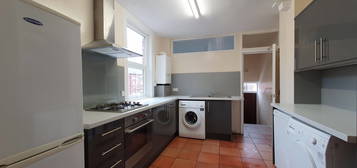 Duplex to rent in Forsyth Road, Newcastle Upon Tyne NE2