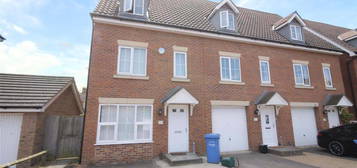 4 bed property to rent