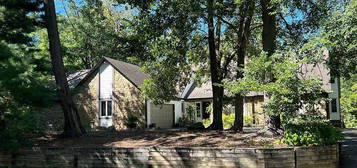 858 Cedar Wood, Carmel, IN 46032