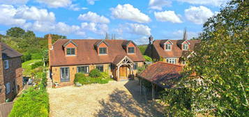 Detached house to rent in Mill Lane, Crondall, Farnham, Surrey GU10