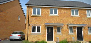 3 bedroom semi-detached house