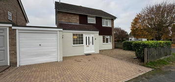 4 bedroom detached house to rent