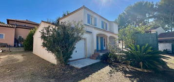 Maison  à louer, 5 pièces, 4 chambres, 120 m²