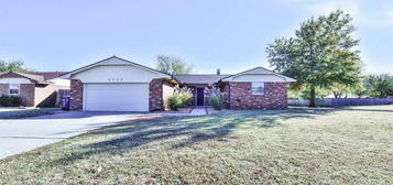 2727 S  Charles Dr, El Reno, OK 73036