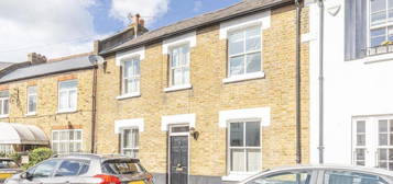 3 bedroom terraced house