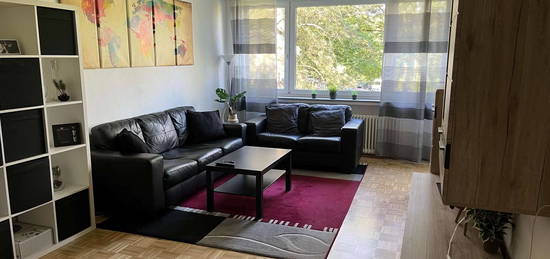 Modernisierte Wohnung mit zwei Zimmern und Balkon in Erftstadt