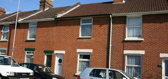 2 bedroom detached house