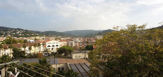 Trilocale viale Europa, Centro, Agropoli