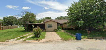 1303 Royal Ln, Cisco, TX 76437