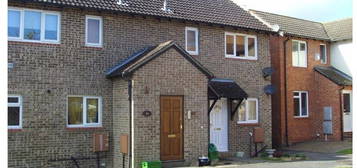 Flat to rent in Willow Tree Glade, Calcot, Reading RG31