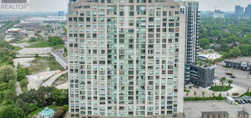 101 SUBWAY Crescent Unit# 1603, Toronto, Ontario