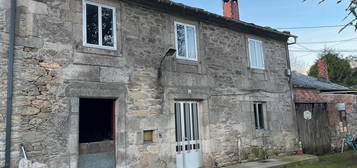 Casa adosada en venta en Corbelle, 43, Sarria