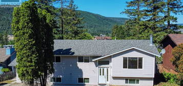 427 MIDNIGHT DRIVE, Williams Lake, British Columbia 