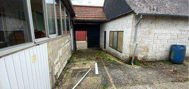 Maison 90m2 + jardin 400m2 + grange 120m2 et dépendance