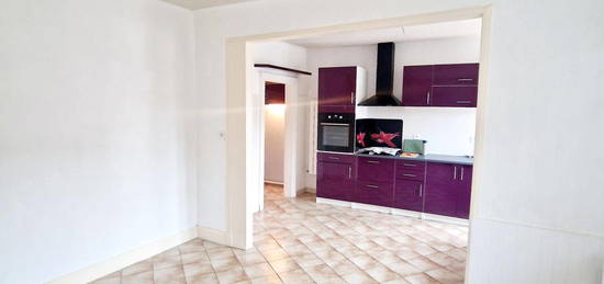 Location maison 5 pièces 95 m²