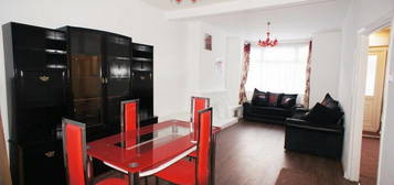 3 bedroom terraced house