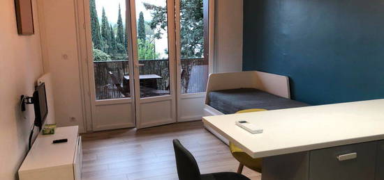 Aix - Location studio meublé - 23m²