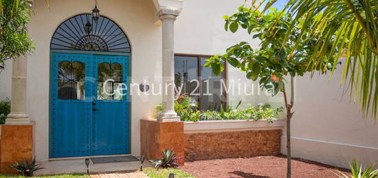 Casa De Playa En Venta, Chicxulub Puerto, Yucatán.