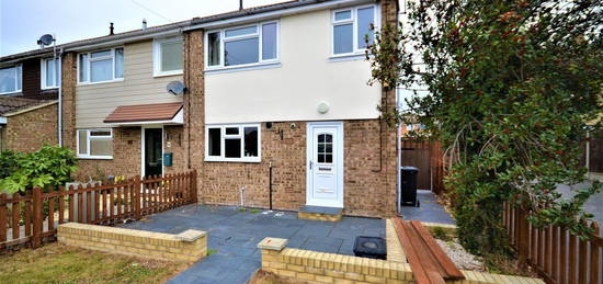 End terrace house to rent in Sassoon Way, Maldon CM9