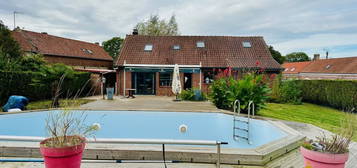 PAVILLON INDIVIDUEL AVEC PISCINE ET JARDIN