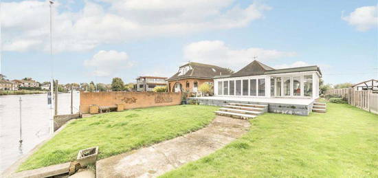 Bungalow for sale in Laleham Reach, Chertsey KT16