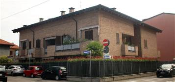 Appartamento via Vittorio Alfieri 12, Bovisio-Masciago