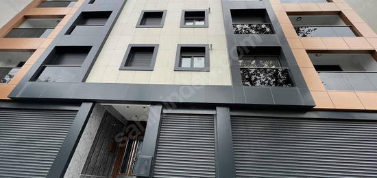 Şişli Feriköyde 1 Yıllık Binada Ara Kat 2+1 Kiralık Daire