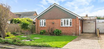 2 bed detached bungalow for sale